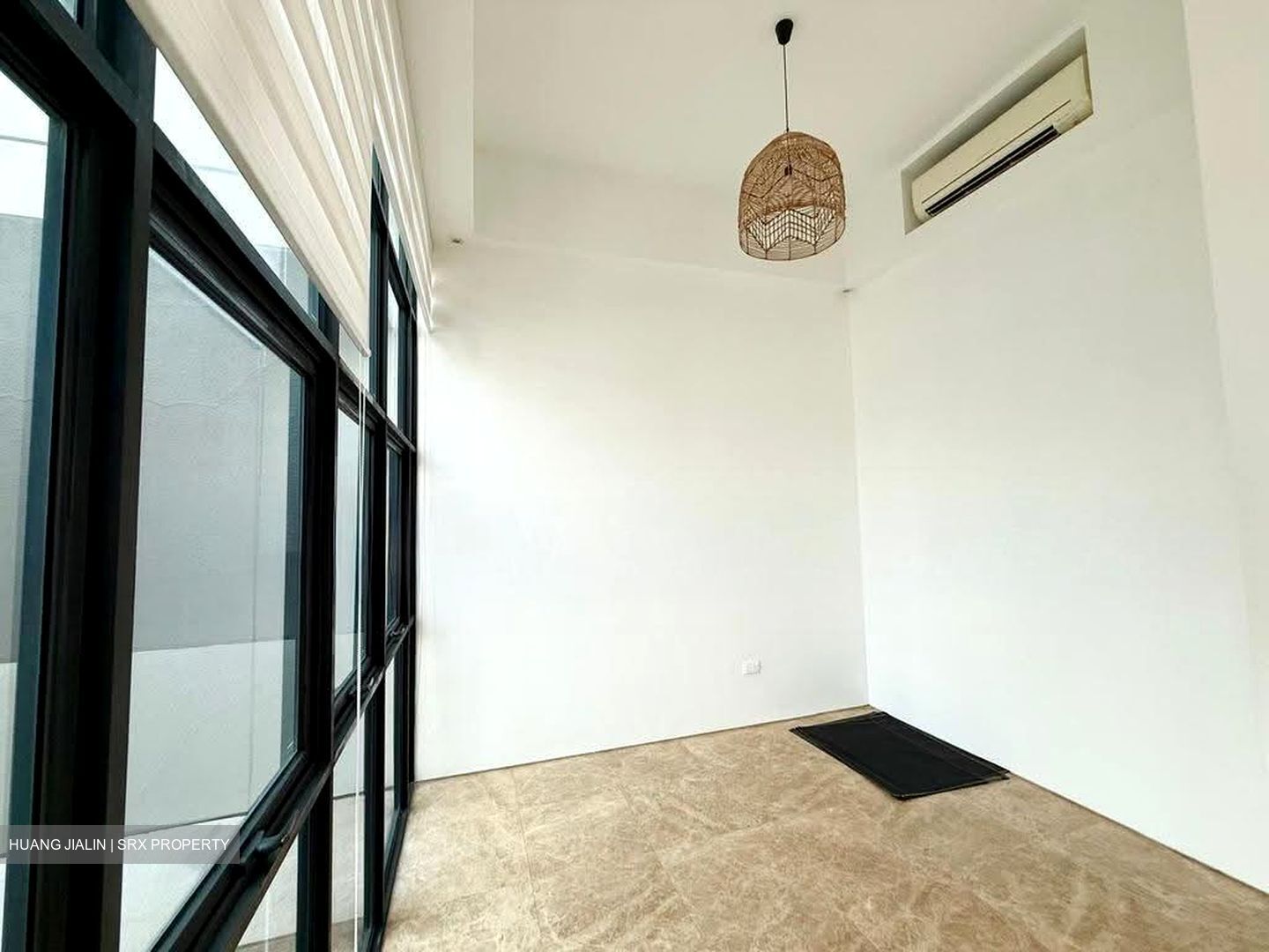 Cubik (D15), Apartment #614906951